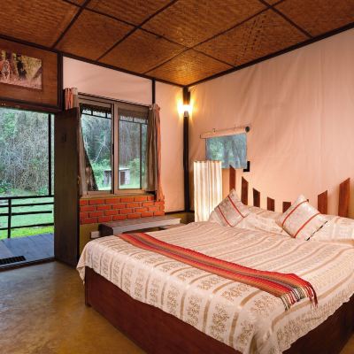 Deluxe Tent Jungle Hut Promo Code