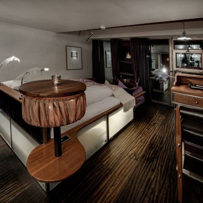 Cozy Art (Standard Room) Backstage Hotel Vernissage Promo Code