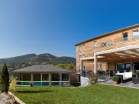 Ax Hôtel Spa & Restaurant Hotels in Chorges