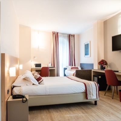 三人間 法爾科內皇家酒店優惠