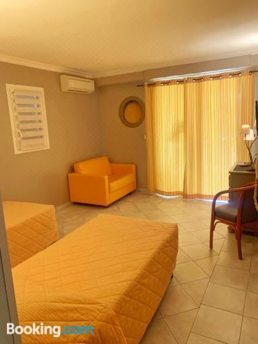 家庭间 - 位于底楼