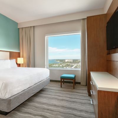 Hearing Accessible Premium King Two Room Suite