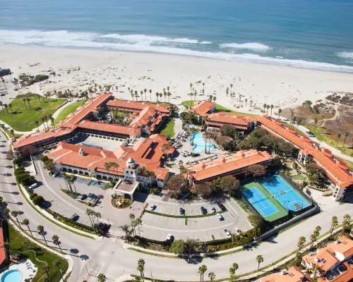 Zachari Dunes on Mandalay Beach, Curio Collection by Hilton Hotels in Oxnard