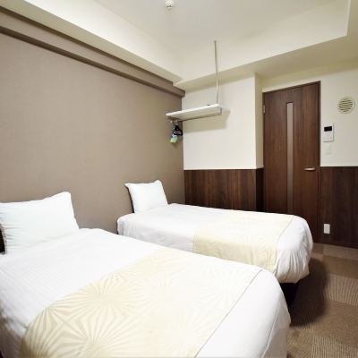 [03 (2nd-5th Floors)] Standard Twin / 22 Sqm ランドーホテル福岡 クーポン