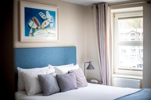 Sail Lofts Studio with Sea View