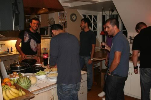 双人房（带公共浴室）