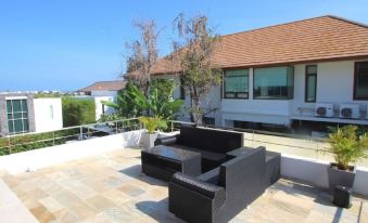 Hua Hin 5 Bedrooms Mansion B3