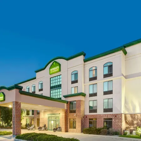 Wingate by Wyndham Fargo