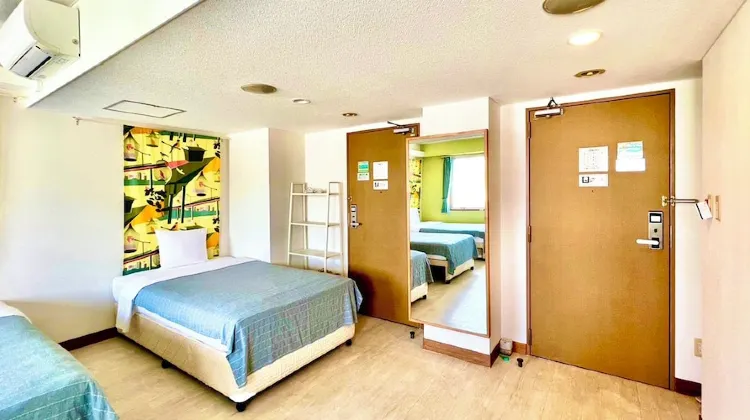 ホテルハッピーホリデー石垣島 外観