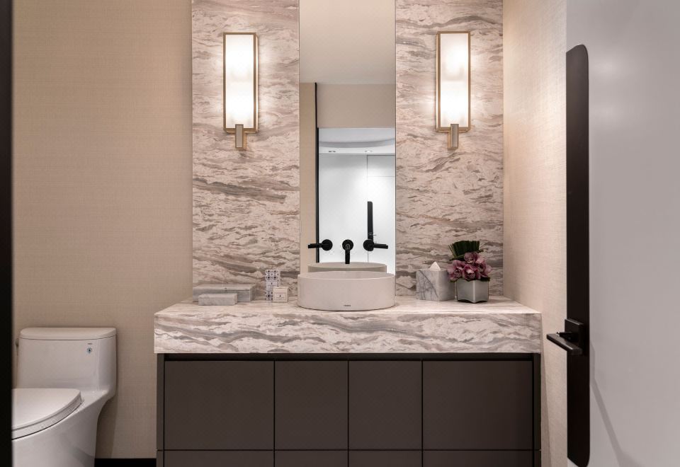 丽思卡尔顿套房