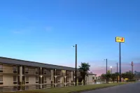 Super 8 by Wyndham Perry GA