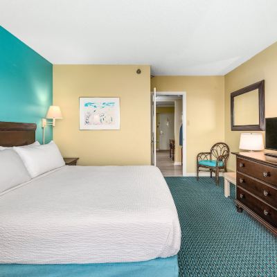 King Suite No Pets Allowed Cayman Suites Hotel Promo Code
