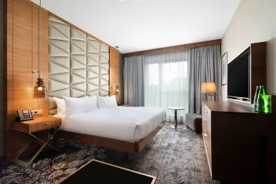 DoubleTree by Hilton Krakow Các khách sạn ở 