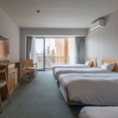 【本館】4ベッド 大阪リゾート　ホテル・ロッジ舞洲 クーポン