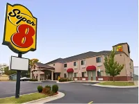 Super 8 by Wyndham Claremore OK Hotels in 