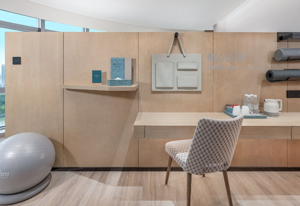 豪华韵动房·超大床·湖景（智能健身FITURE魔镜）