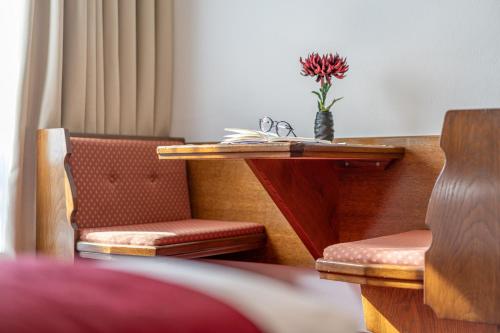 带阳台的三人房