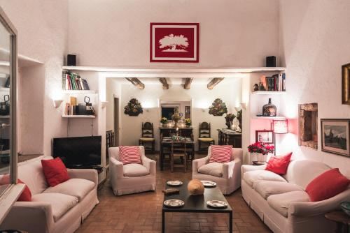 四卧室房屋，带私人泳池