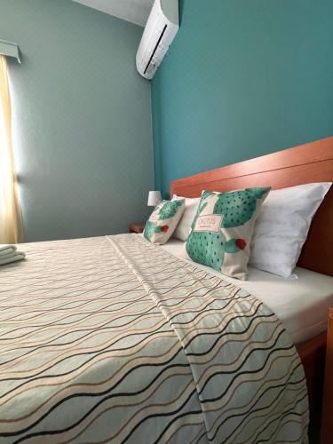 Helios Apartments Studio With Mountain View