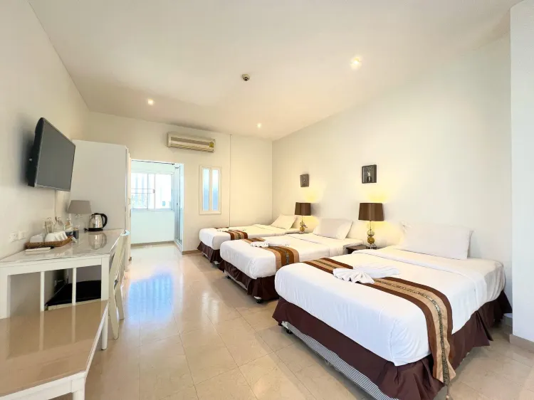 ห้องพักได้ 3 คน-เตียงเดี่ยว 3 เตียง