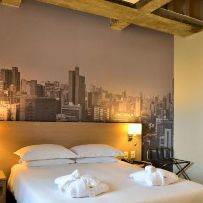 Deluxe Double Room Reef Hotel Promo Code