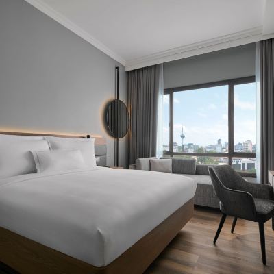 尊貴豪華大床房 關丹萬豪AC酒店優惠