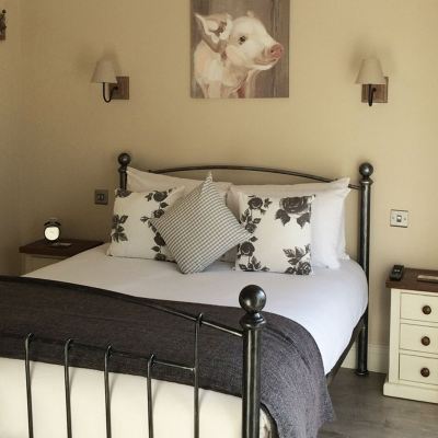 Standard Triple Room Hillcroft Accommodation Promo Code