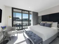 Deco Hotel