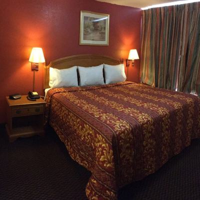 Basic Room, 1 King Bed, Non Smoking Voyager Inn Promo Code