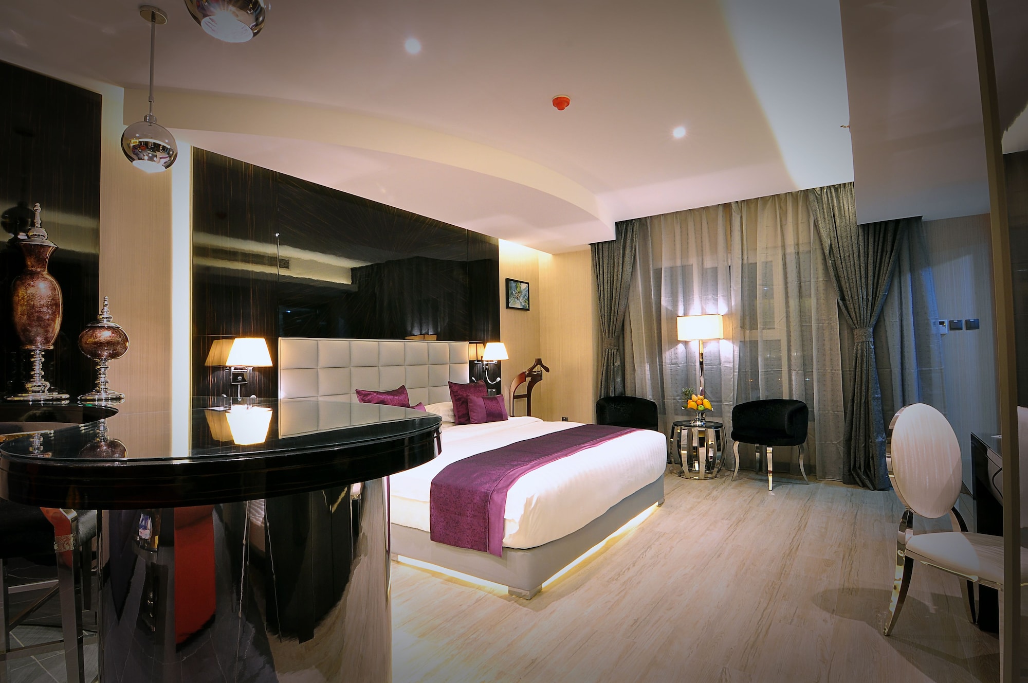 豪华特大床间 - 单人间