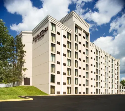 DoubleTree by Hilton Washington Meadow Lands Casino Area Các khách sạn ở 