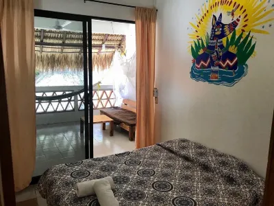 Nomad Beach House - Hostel Hotels in 