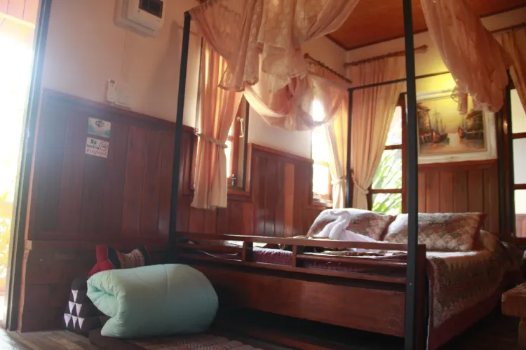 ดีลักซ์ 2