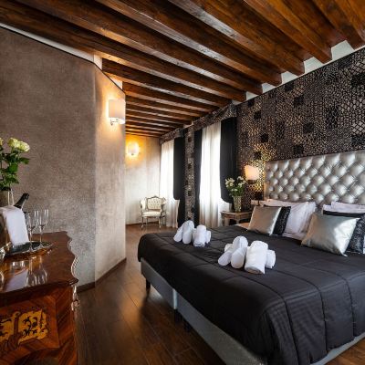 Superior Double or Twin Room with Canal View Domus Superior Promo Code