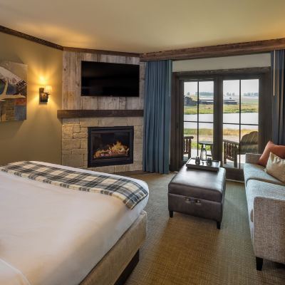 King Room with Sofa Bed Sage Lodge Promo Code