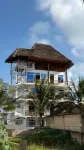 Zanz Bay Hotel Hotele w: 