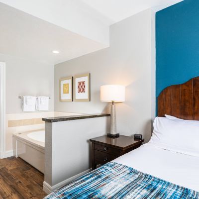 Two-Bedroom Villa With Fireplace