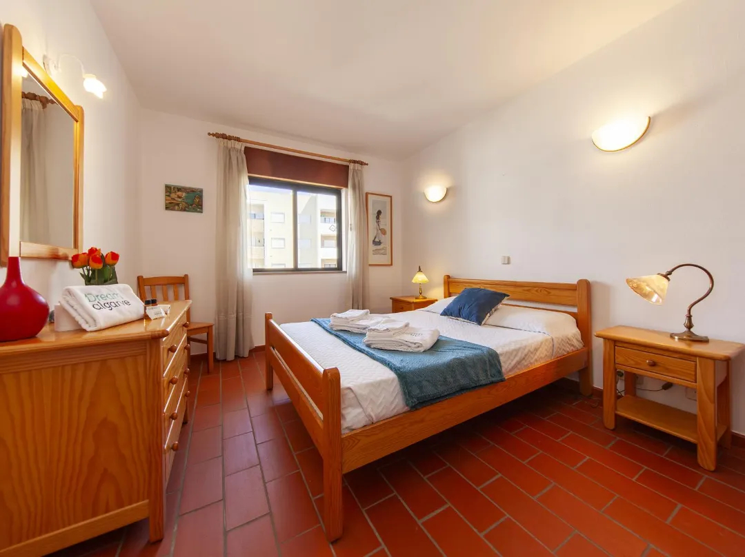 N 03 - Bedroom 3 In Amaro Sight Guesthouse - Lagos