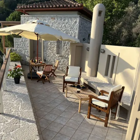 Epidavros Villas - Gardenia Garden Retreat w Pool Отели в г. Эпидавр