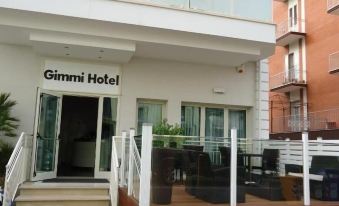 Gimmi Hotel - Housity