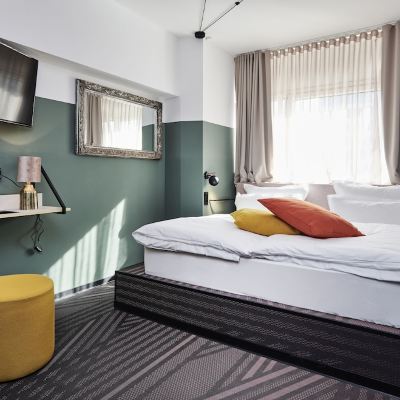Double Room With Spree View Hotel Neuer Fritz Berlin Promo Code