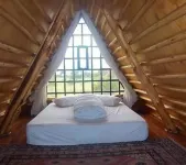 薩馬瓦蒂湖濱小屋 酒店