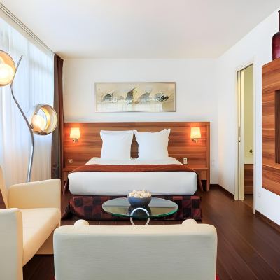 Family Room Hotel Gatsby by Happyculture Chassieu Promo Code