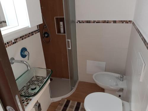 双人房（带独立浴室）