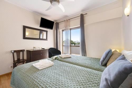 高级一卧室带阳台公寓