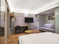 Comfort Hotel Xpress Helsinki Airport Terminal Hotels in Vantaa