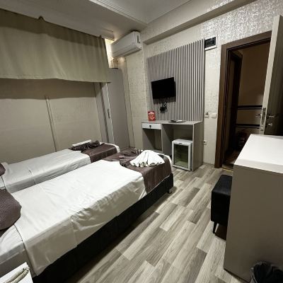 Economy Room Divas Silver Promo Code