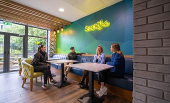 Snoozles Galway City Centre - Housity