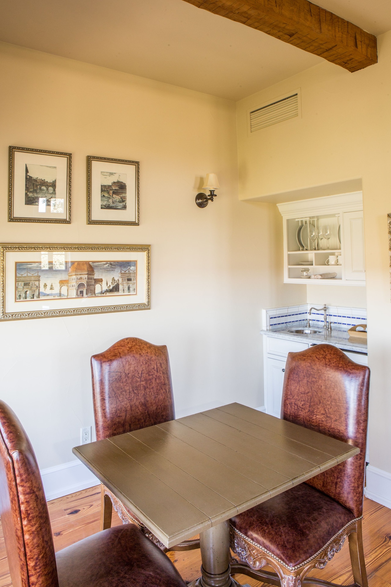 Grappa套房，1张大床，葡萄园景观