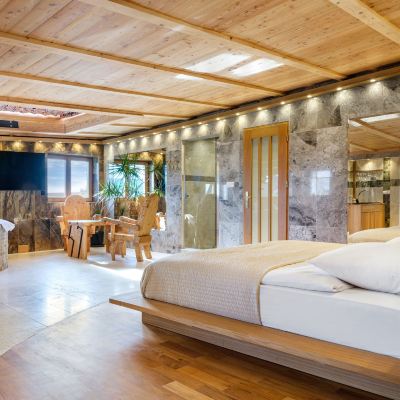 Superior Suite Aparthotel Stare Miasto Promo Code